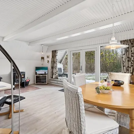 Nyaraló Maikel - 1km From The Sea By Interhome *
