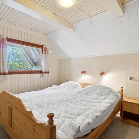 Maikel - 1km From The Sea By Interhome *